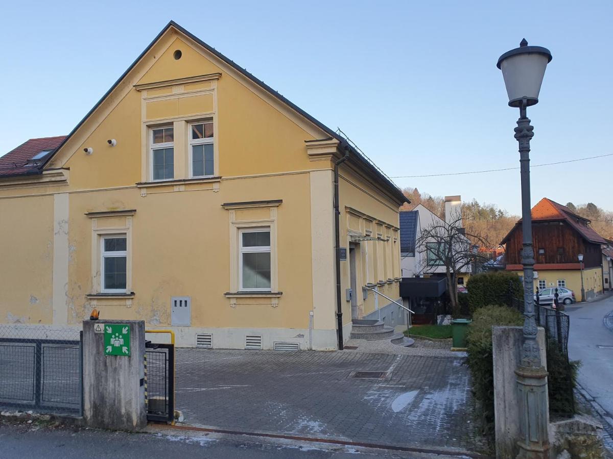 Jantar Apartmaji Ново Место Екстер'єр фото